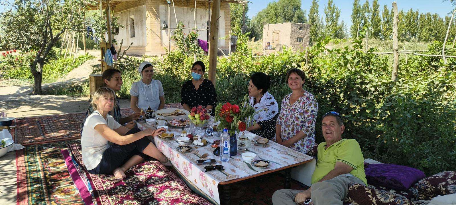 Bahor en famille à Ouzbékistan 