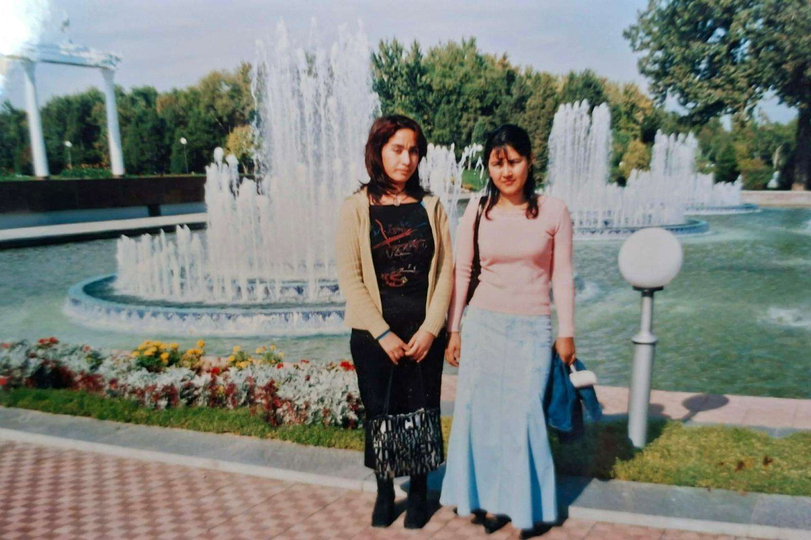 Bahor avec sa copine étudiante 