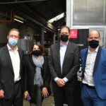 Patrice Mora, président du groupe Matfer Bourgeat, Henri Bouget, dir général Bourgeat et Emmanuel Argoud, chef de projet Bourgeat : signature accord du partenariat entre Bourgeat et Vorwerk