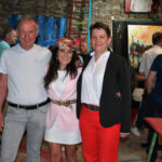 Serge RAULT, maire de Saint-Pierre-de-Bœuf, Emma Henriot, Christelle Marchal, maire de Malleval à l'expo à la Galerie d'Art Emma