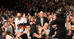 #Lumiere2022 – Belle soirée d’ouverture avec les acteurs du film « L’Innocent « de Louis Garrel soirée d'ouverture #Lumiere2022