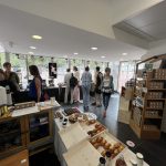 kiosque « Fabriqué à Lyon » à la place Bellecour