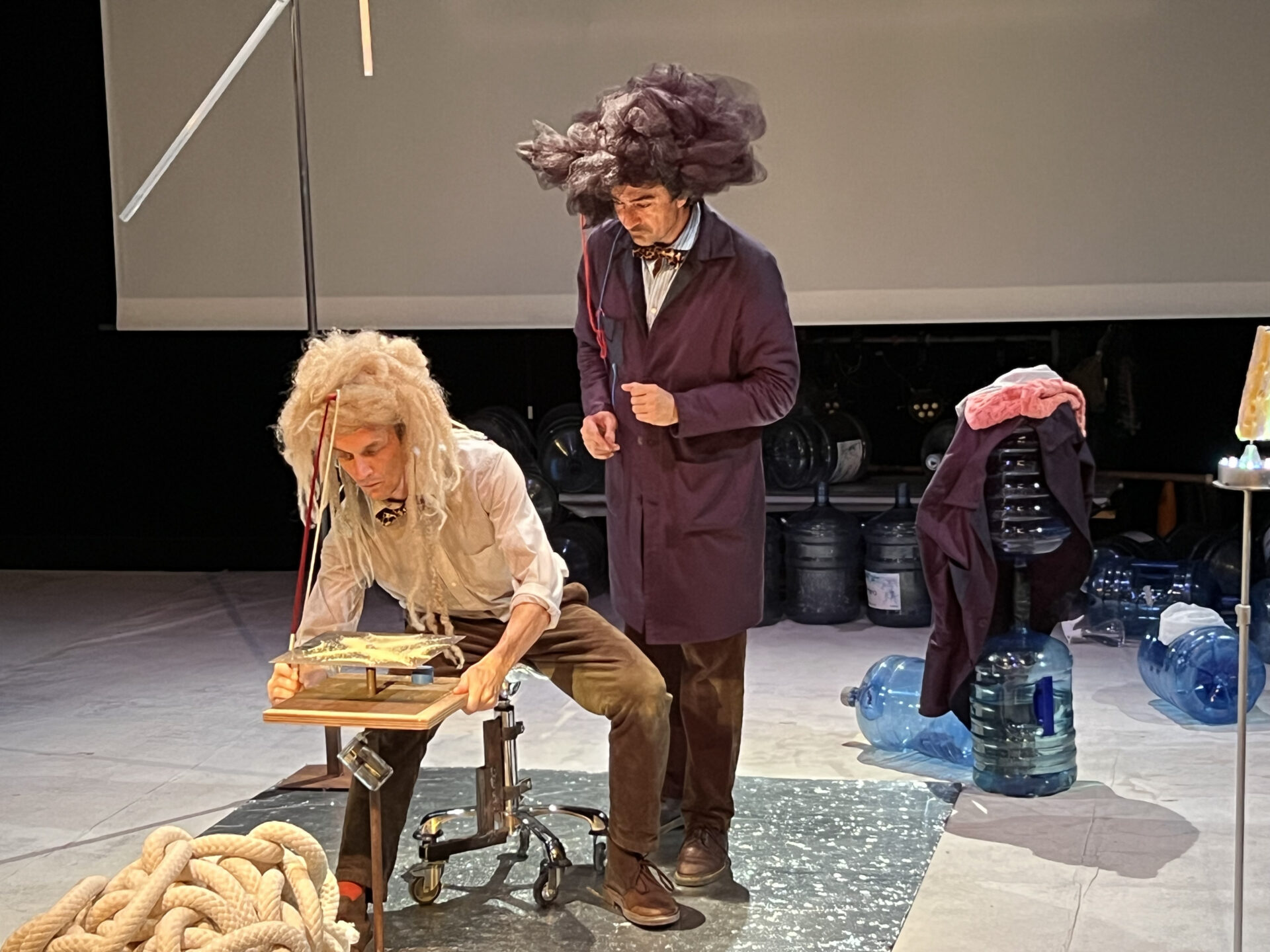 festival off avignon -le feu de l'action