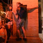 Il tenait à regarder le Cabaret Drag Queen à Opera Sunset