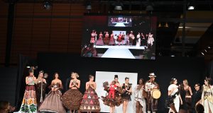 Lyon, la capitale du chocolat accueille le Salon du chocolat – reportage salon du chocolat de Lyon - Les mannequins ont défilé en faveur de l’association Mécénat Chirurgie Cardiaque