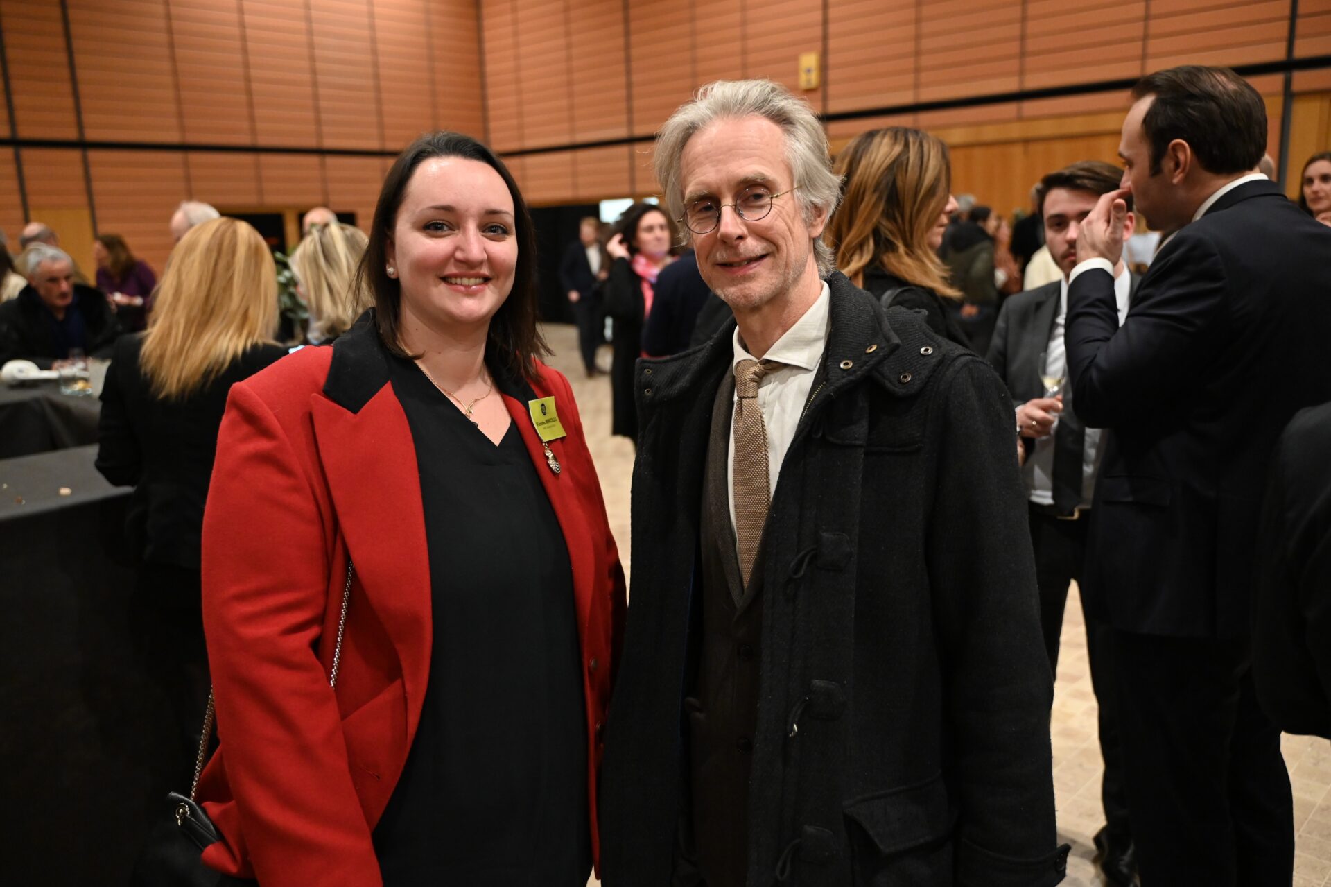 Victoria Minicillo avec l'équipe IDRAC Business School