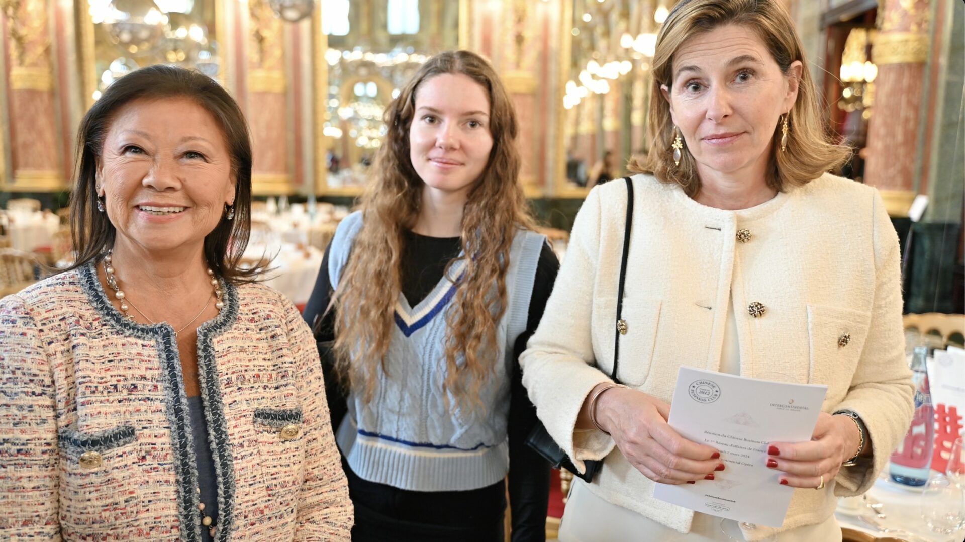 Jeanne d'Hauteserre, maire du Paris 8 à chinese business club