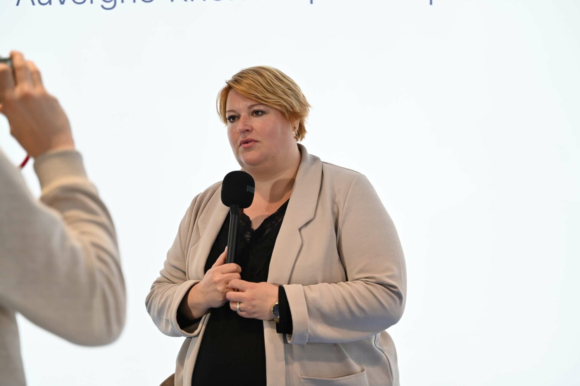 Stéphanie PERNOD, vice présidente de la rgion Aura