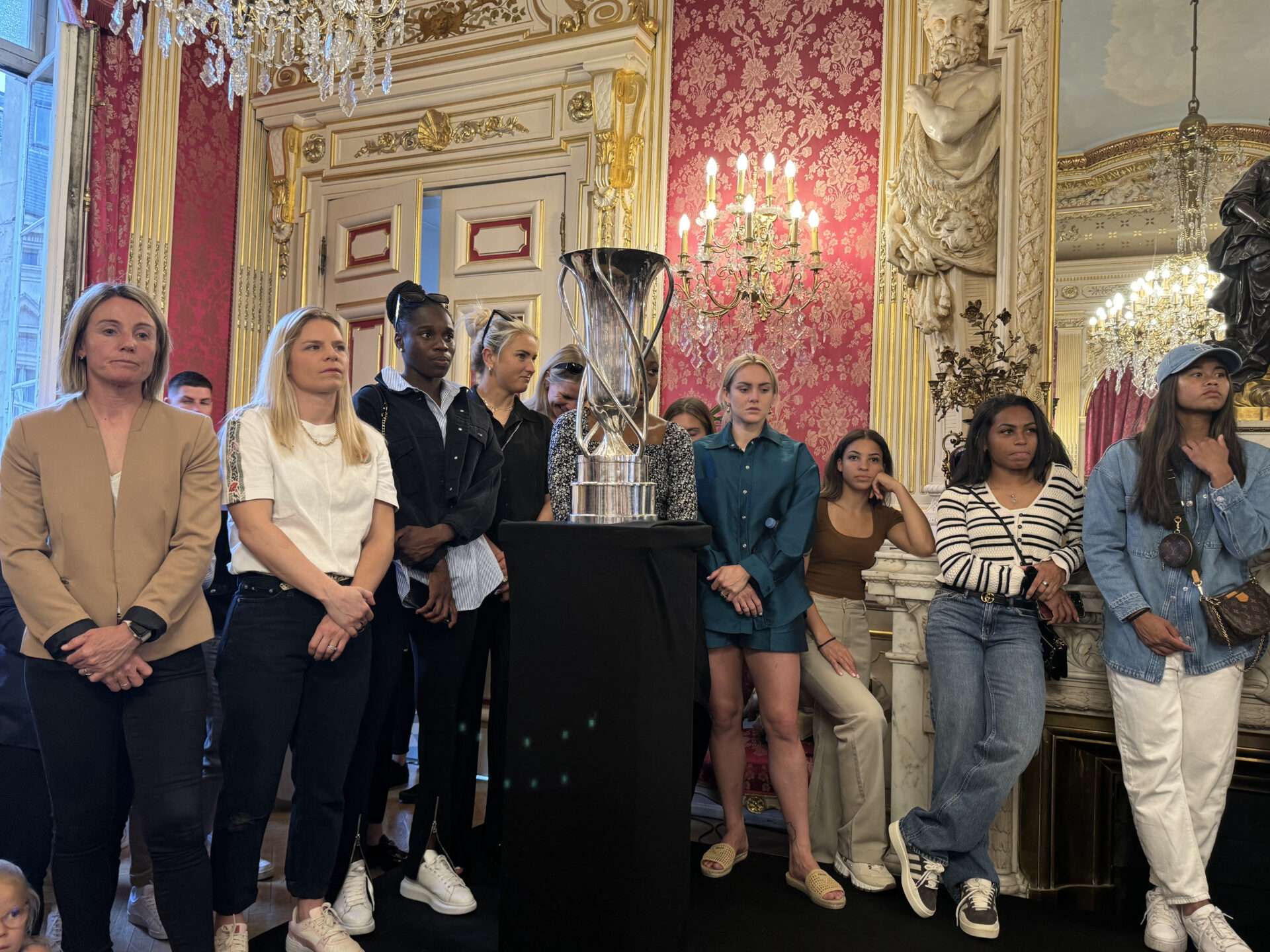 Fenottes, championnes de France à l'Hôtel de Ville de Lyon