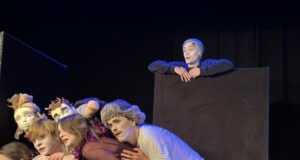 Funérailles d’Hiver : quand la mort s’invite au mariage Funérailles d'Hiver de la Compagnie Aitvaras au théâtre de L'Uchronie Lyon