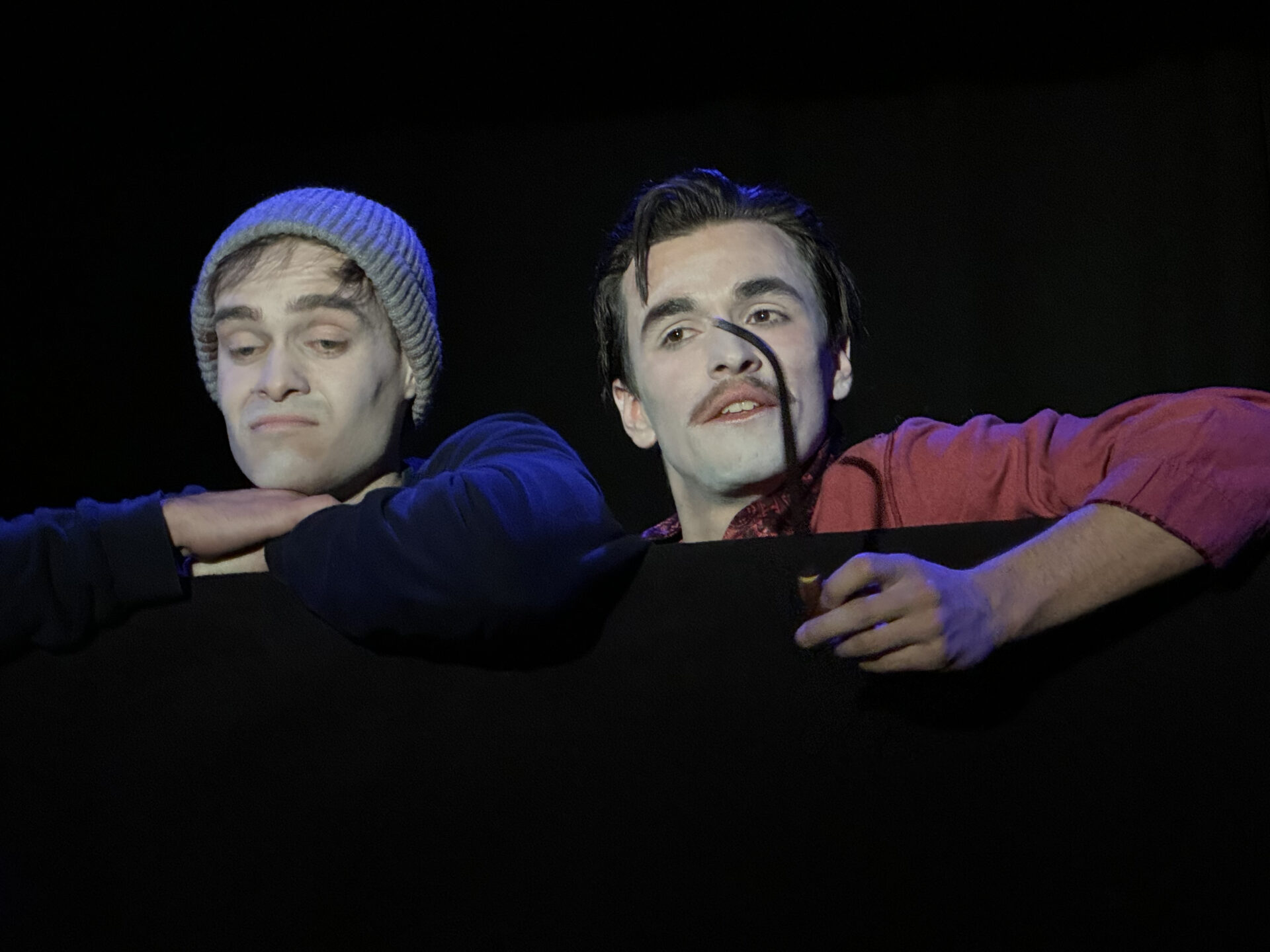 Funérailles D'Hiver au théâtre de L'Uchronie Lyon_Compagnie Aitvaras