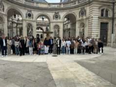 OL Féminin commémore avec ses fans son titre de champion de France 2024 à l’Hôtel de Ville de Lyon Les Championnes de France 2024 de l'OL Féminin fêtent leur titre avec les supporters à l'Hôtel de Ville de Lyon