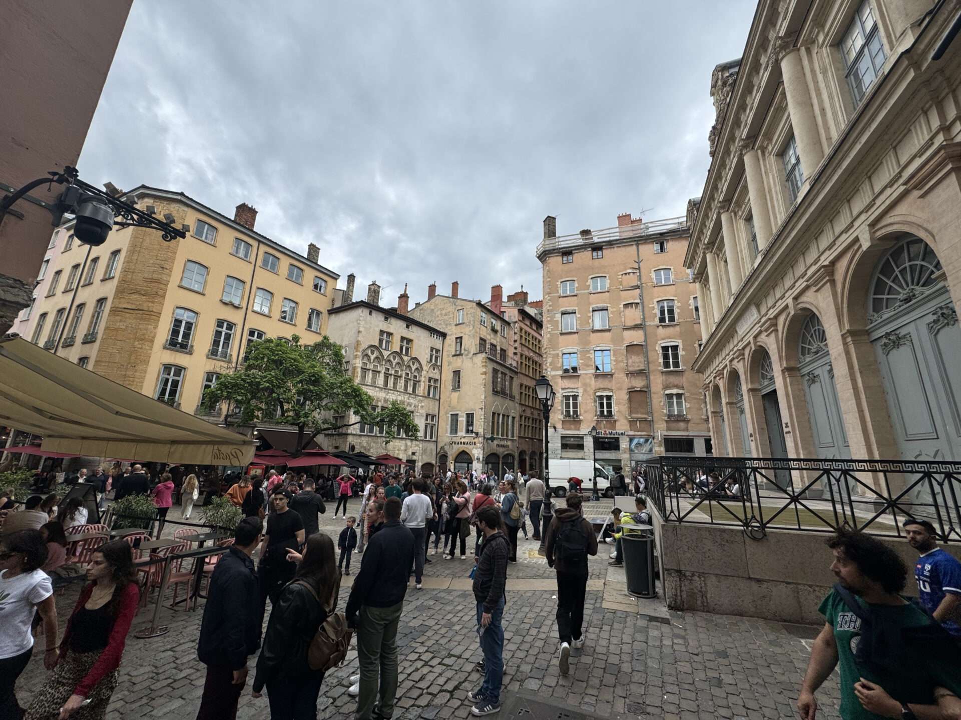 Place du Change-une place remplie d'histoire à visiter à Lyon