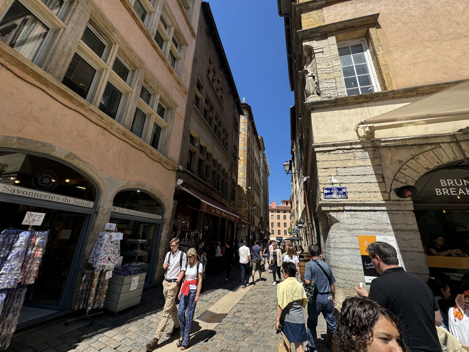 la promenade place du Gouvernement Lyon5