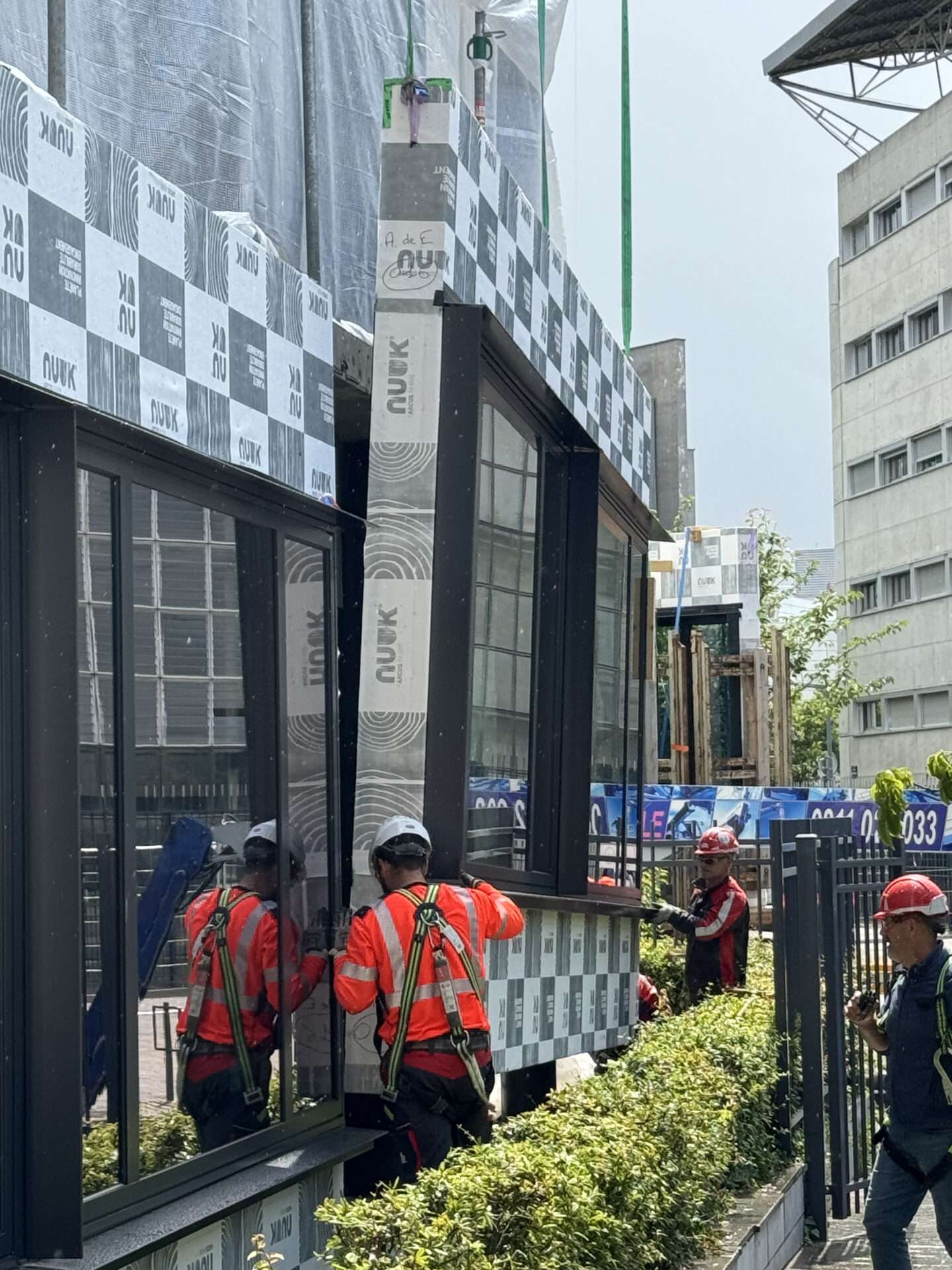 c'est bon, les facades sont placées à l'agence de l'eau de Lyon