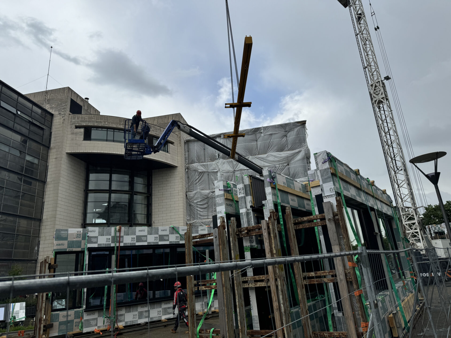 pret à poser-façades de agence de l'eau