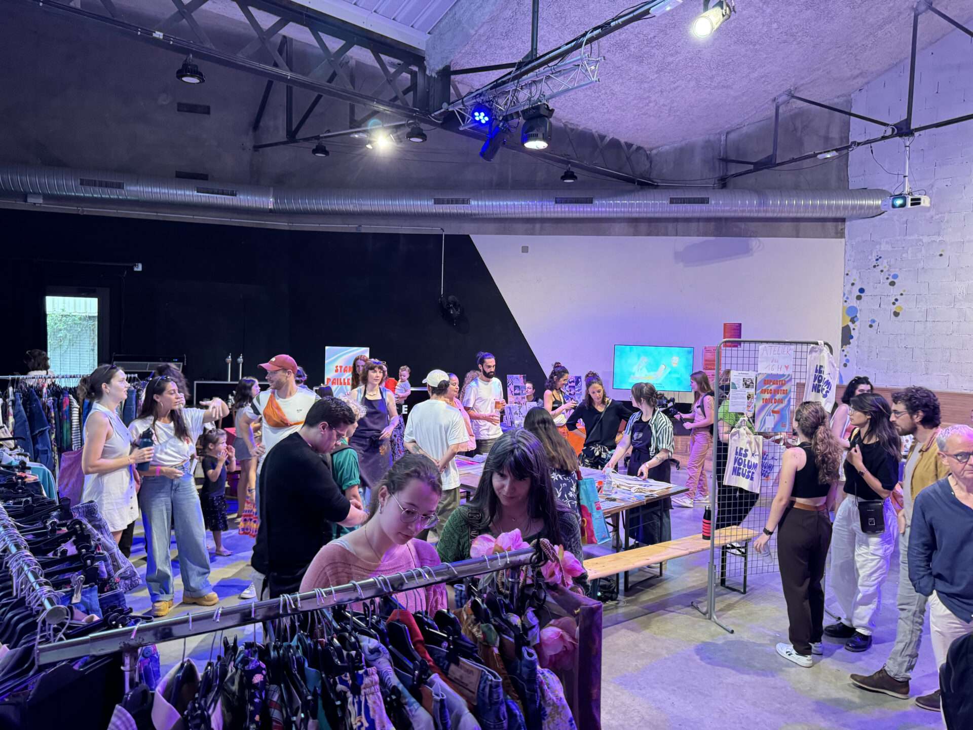 carton plein à la 1ere édition des volumineuses à Lyon