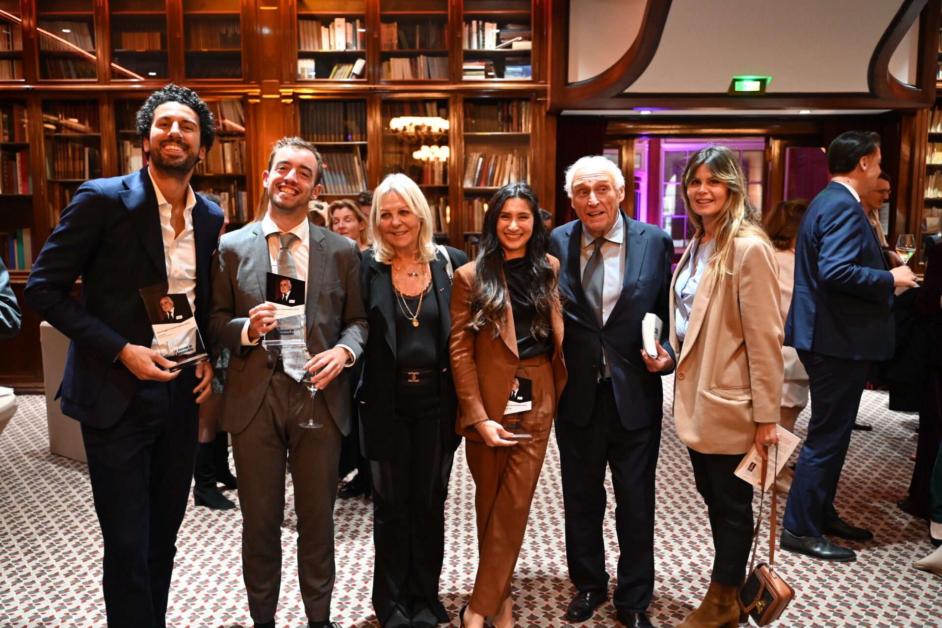 Jonathan Anguelov, Valentin Tonti Bernard, Martine Abbou, Mai Linh Camus, Jean Marc sylvestre, Estelle Abbou