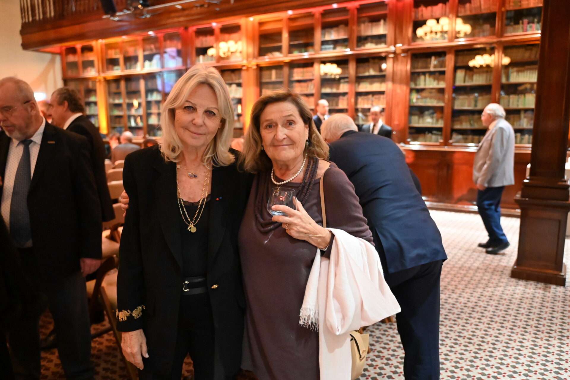 Martine Abbou et sa copine