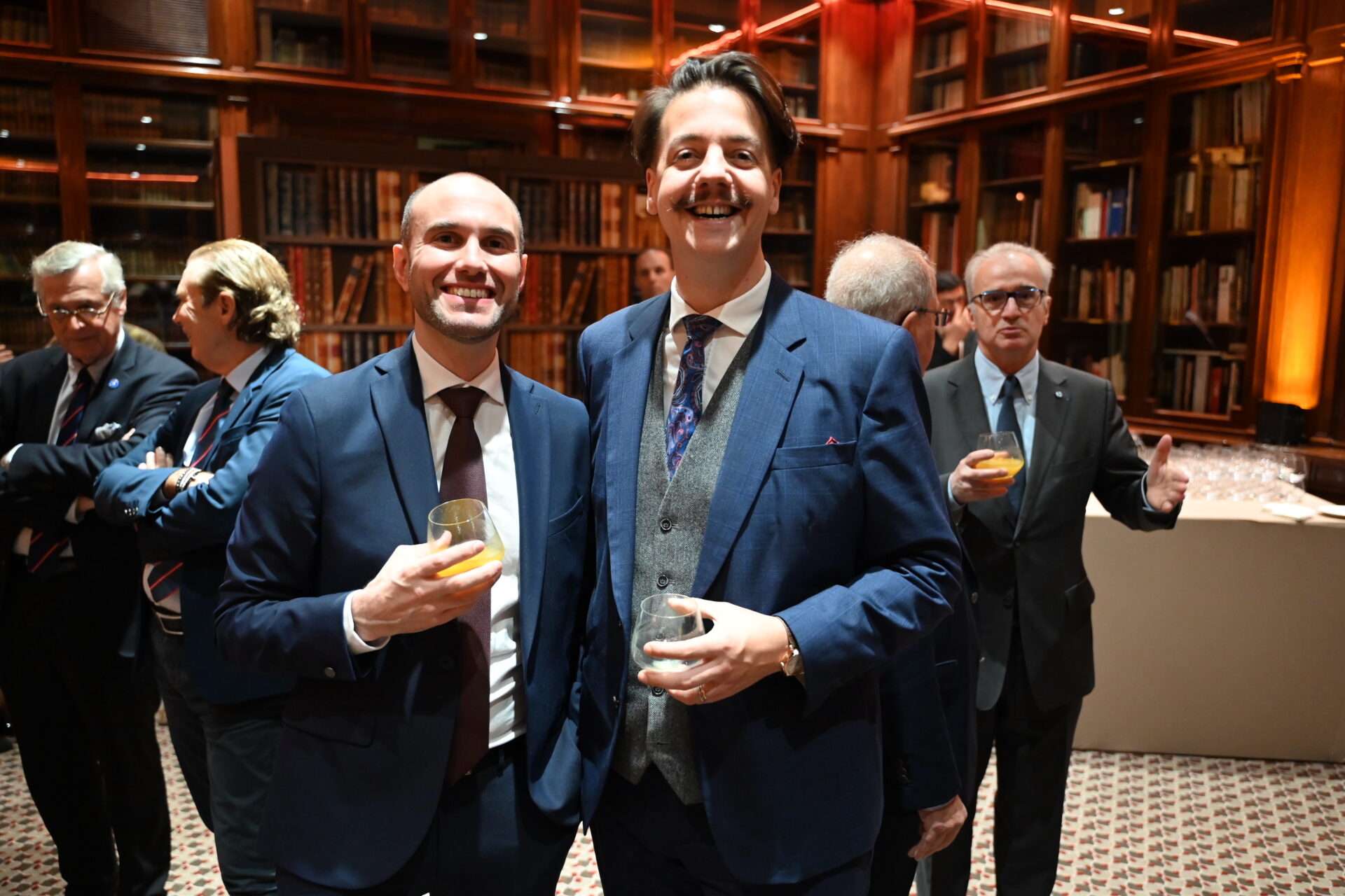 émotion des invités face aux profils des lauréats