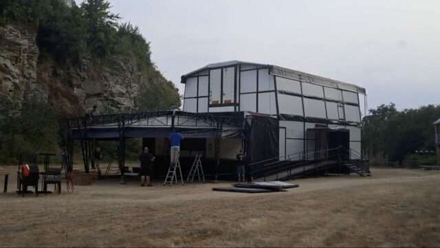 Le Camion-Théâtre, un théâtre mobile de la compagnie L’Absente / Yann Frisch - Camion Opéra