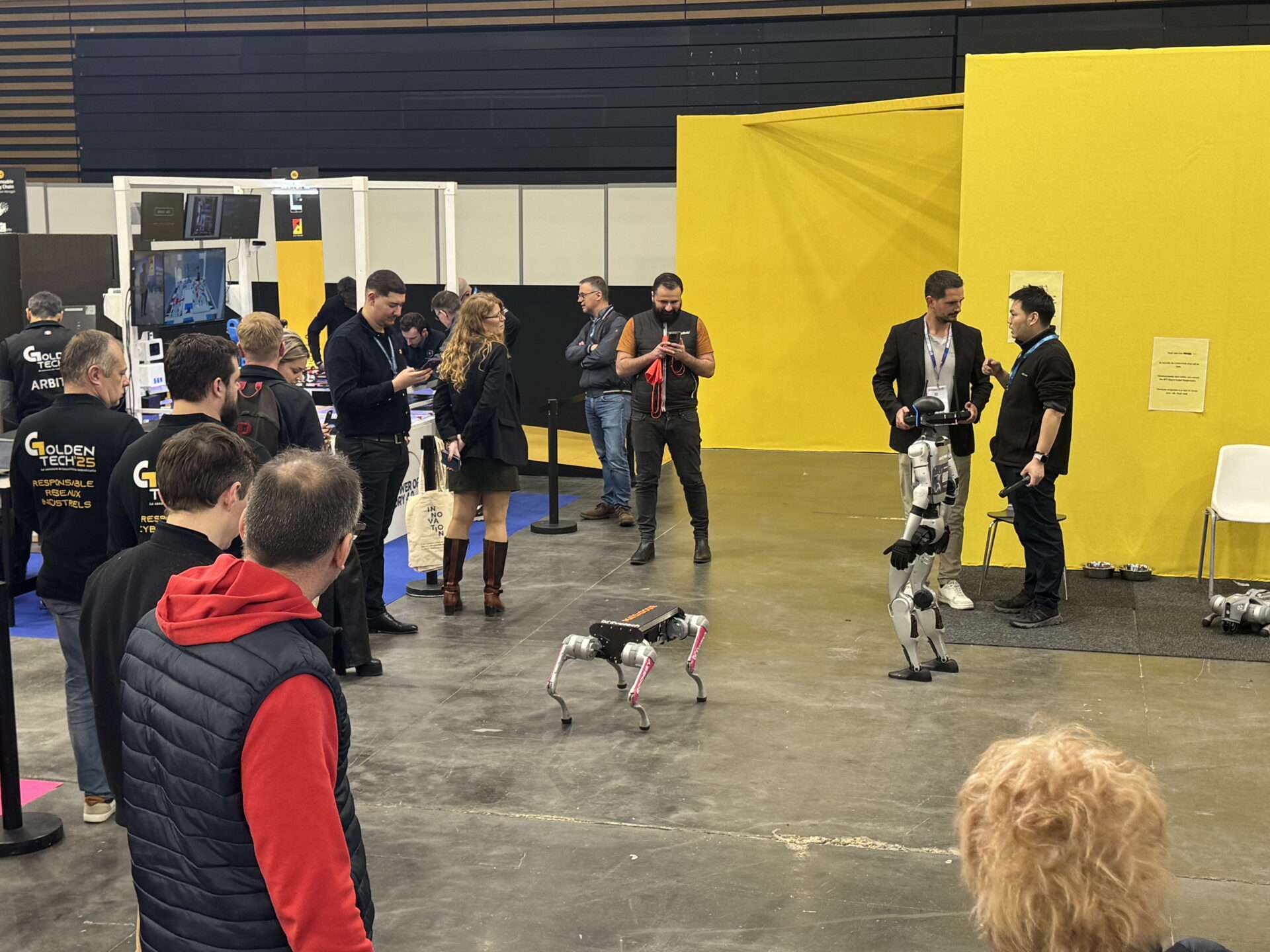 « En plus d’être un événement business, Global Industrie est un espace pédagogique permettant aux jeunes de s’immerger dans l’industrie d’aujourd’hui et de demain. Collégiens, lycéens mais aussi enseignants ou parents pourront découvrir les métiers et formations dans l’espace GI Avenir, participer à des visites guidées du salon, observer des professionnels de 15 métiers s’affronter sur les Golden Tech, le concours de l’excellence industrielle, et découvrir plus de 3000 machines en fonctionnement dans les allées du salon. »
