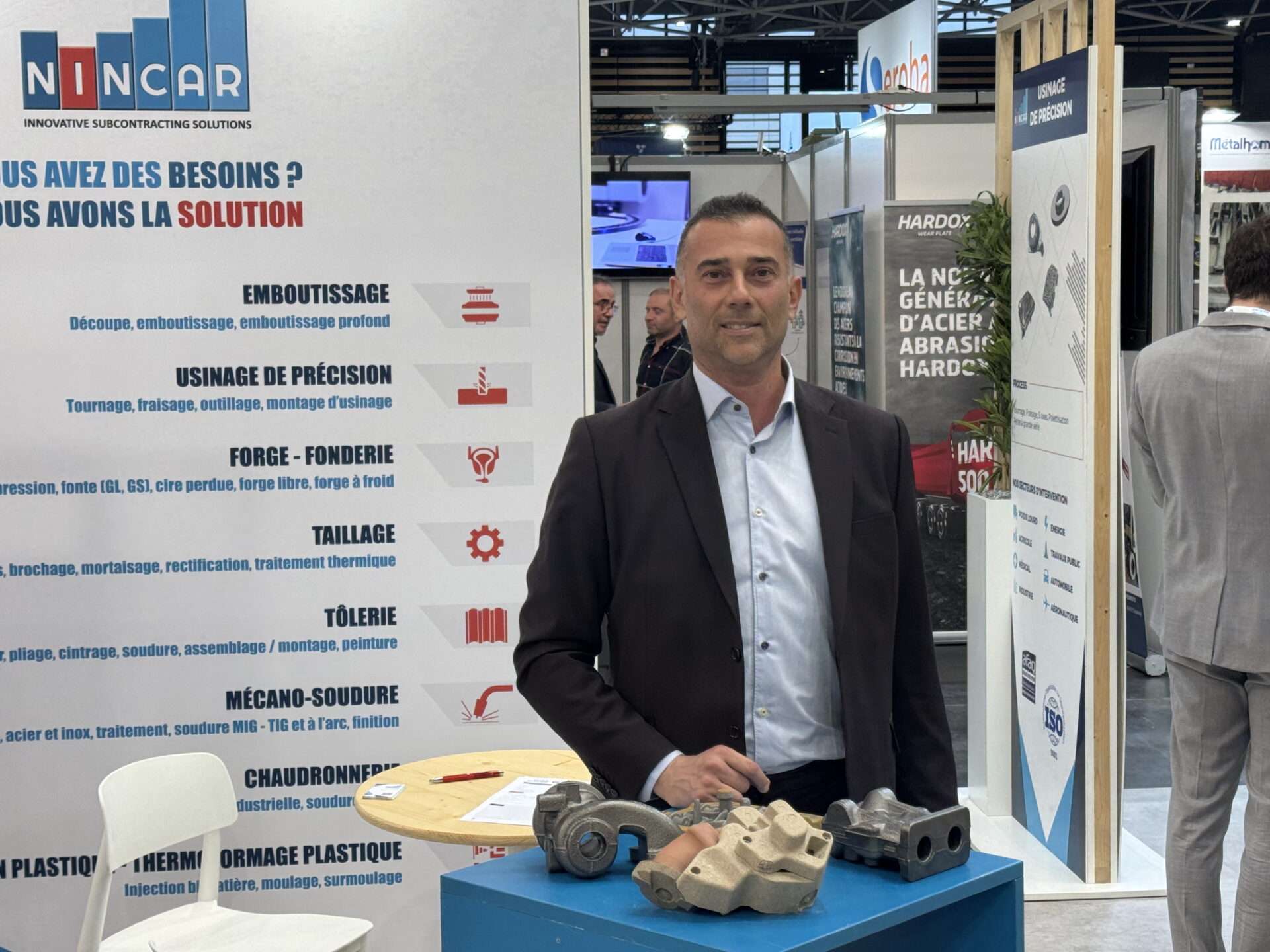 Présents pour la sixième année au Global Industrie, Nincar se distingue par son expertise en solutions techniques sur mesure. Que ce soit en usinage de précision, emboutissage, tôlerie, engrenages ou chaudronnerie, nous relevons des défis industriels complexes grâce à notre réseau de partenaires spécialisés, confie Jean-Philippe Termoz, fondateur et CEO de Nincar