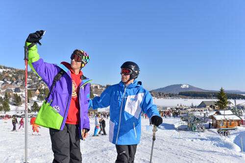 Ski à Super-Besse- massif du Sancy (63) Crédit photo : © J. Damase/Auvergne Rhône-Alpes Tourisme