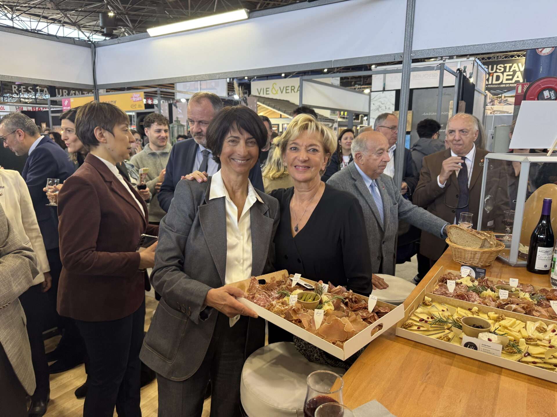 Anne-Marie BAEZNER, Directrice Générale Sites Auvergne Rhône Alpes Groupe GL events