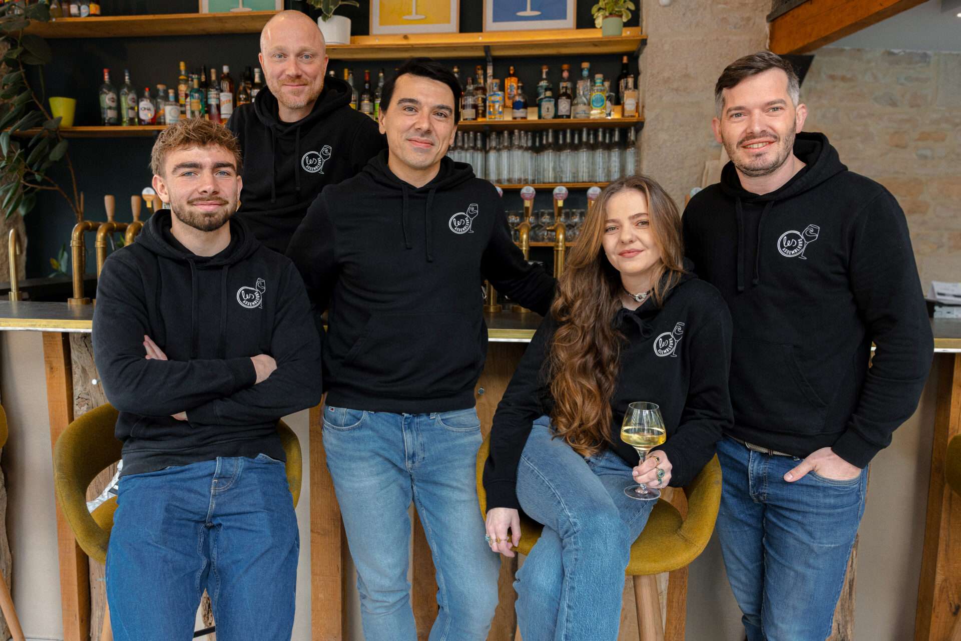 vin à la pression-Assembleurs Distribution : Acteur Clé de la Révolution du Vin en Fût