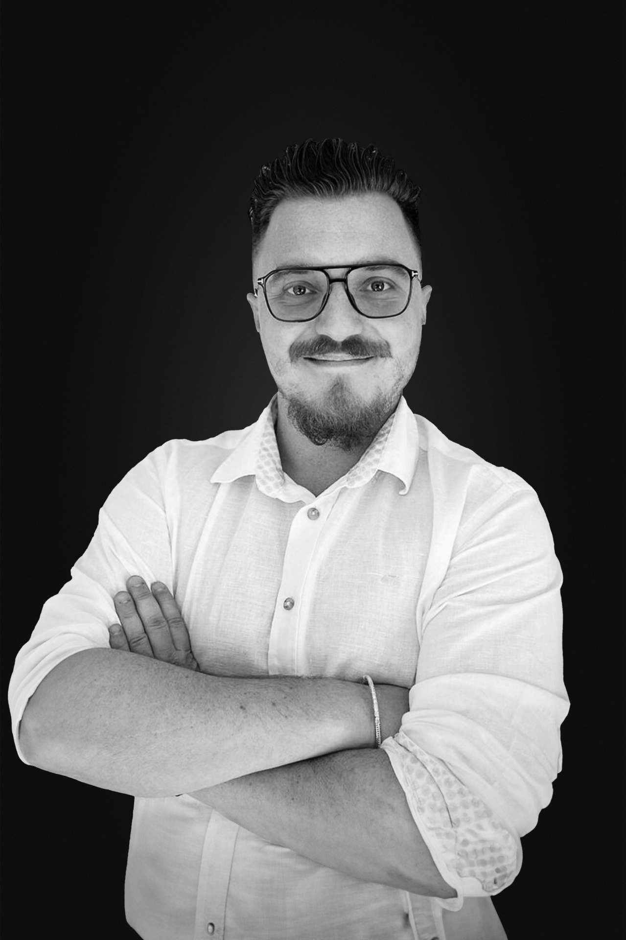 MICKAEL COULAS - PRESIDENT AKAIRO