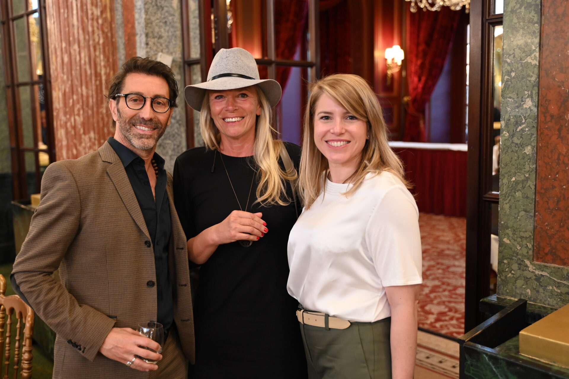 Dorothée Salat et Audrey Laulhé étaient à la conf de Jean-François Cirelli BlackRock au Chinese Business Club 