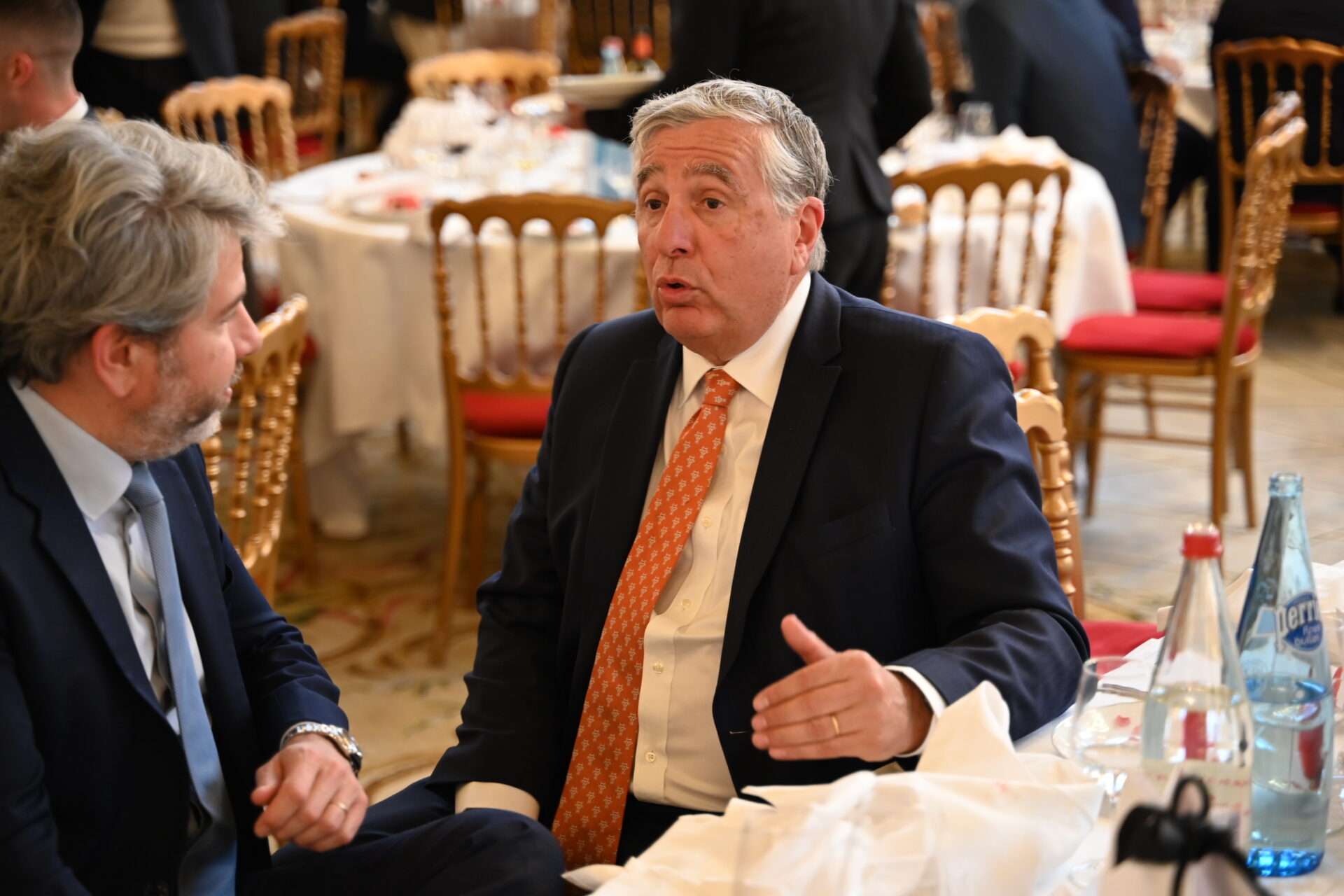 BlackRock France : 56 milliards d'épargne française gérée, 240 milliards investis en France (Jean-François Cirelli, président de BlackRock France au chinese Business Club)