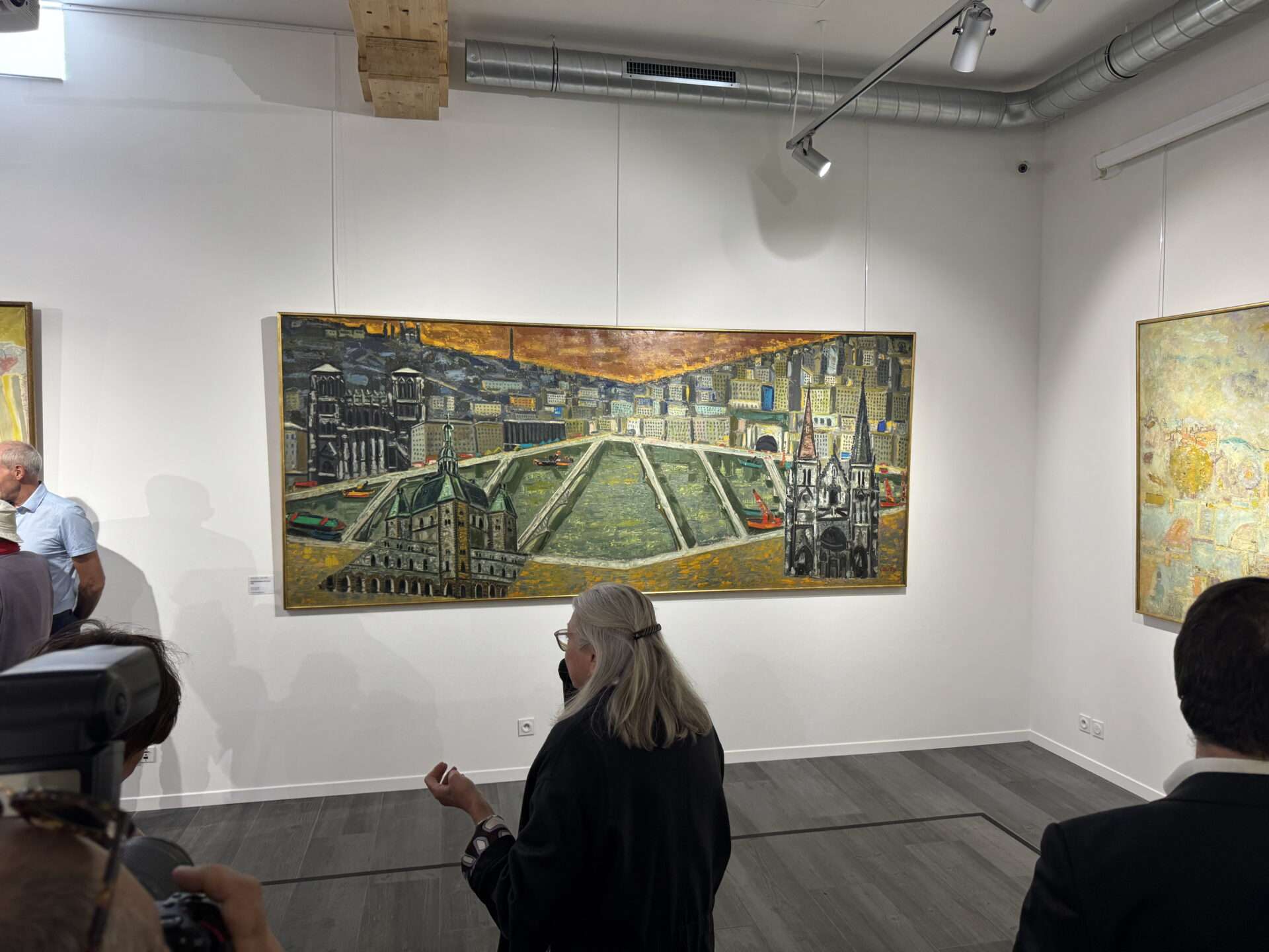 Exposition Lyon 2025 : les artistes lyonnais réinventent leur ville au musée Couty