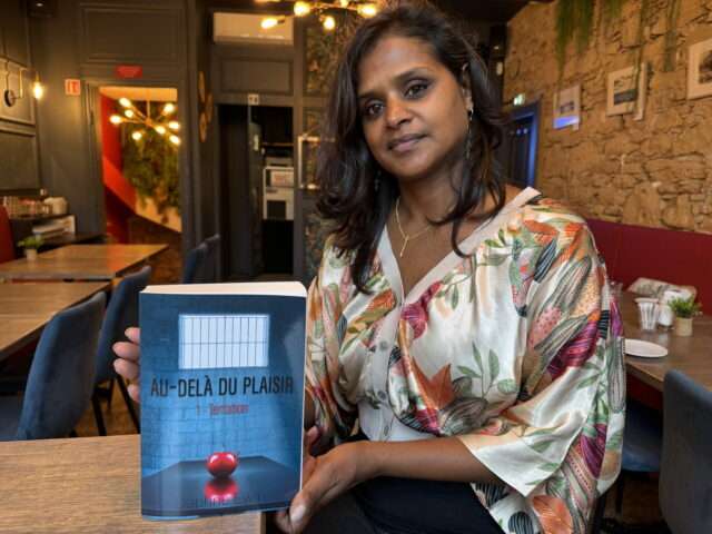 “Au-delà du plaisir” de Daphné Ewin : un texte sans intrigue, tendu entre adresse et silence
