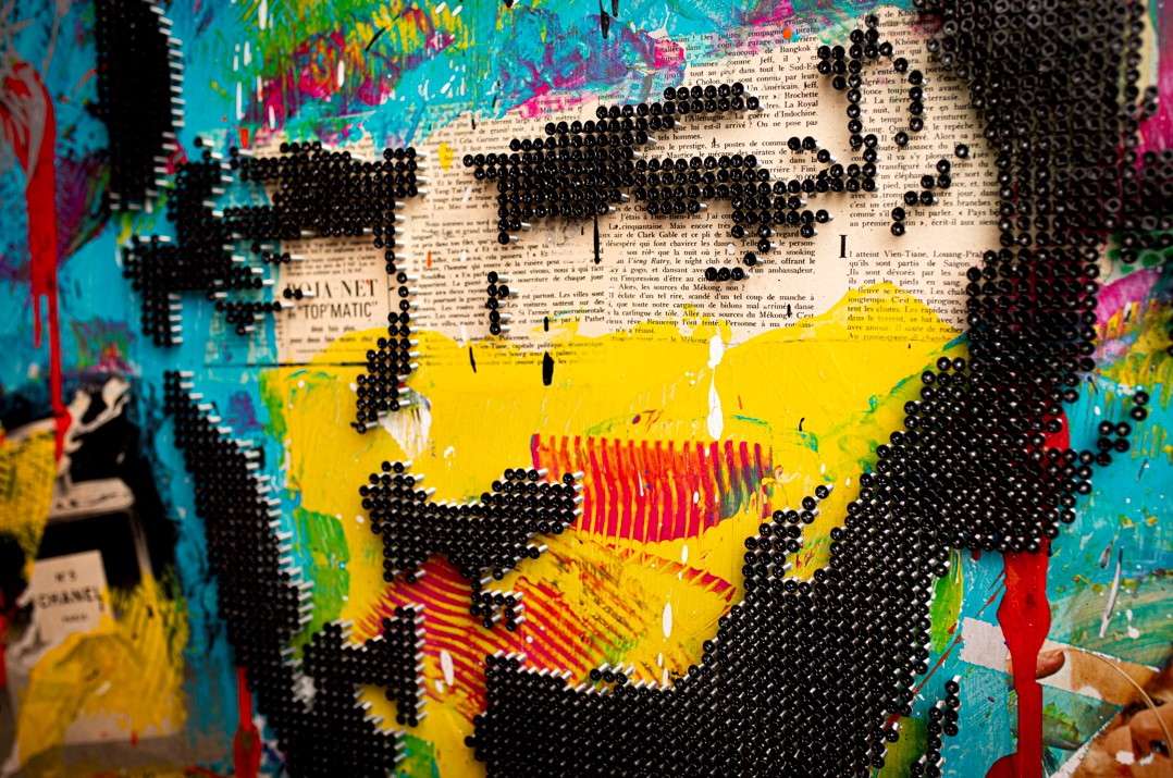 Créer sans école : le parcours étonnant de Yannick Dauverchain, inventeur du screw pop’art