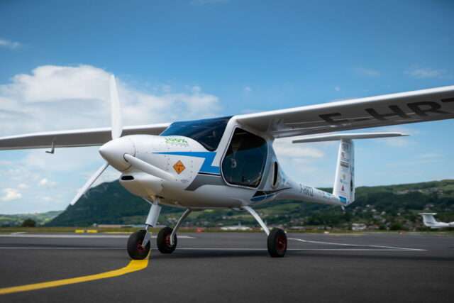 Aviation électrique : l’Elektro Tour 2025 réussit la première traversée de la Manche en avion 100 % électrique