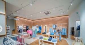 Mango Teen arrive en France avec un premier magasin à Lyon Mango ouvre Teen à Lyon et consolide son réseau français de plus de 250 magasins