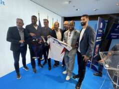 OL Légendes et Auvergne-Rhône-Alpes : une collaboration inédite pour faire revivre l’histoire du club Le sport, levier de transmission : le maillot d'OL Légendes officialise un partenariat avec la Région