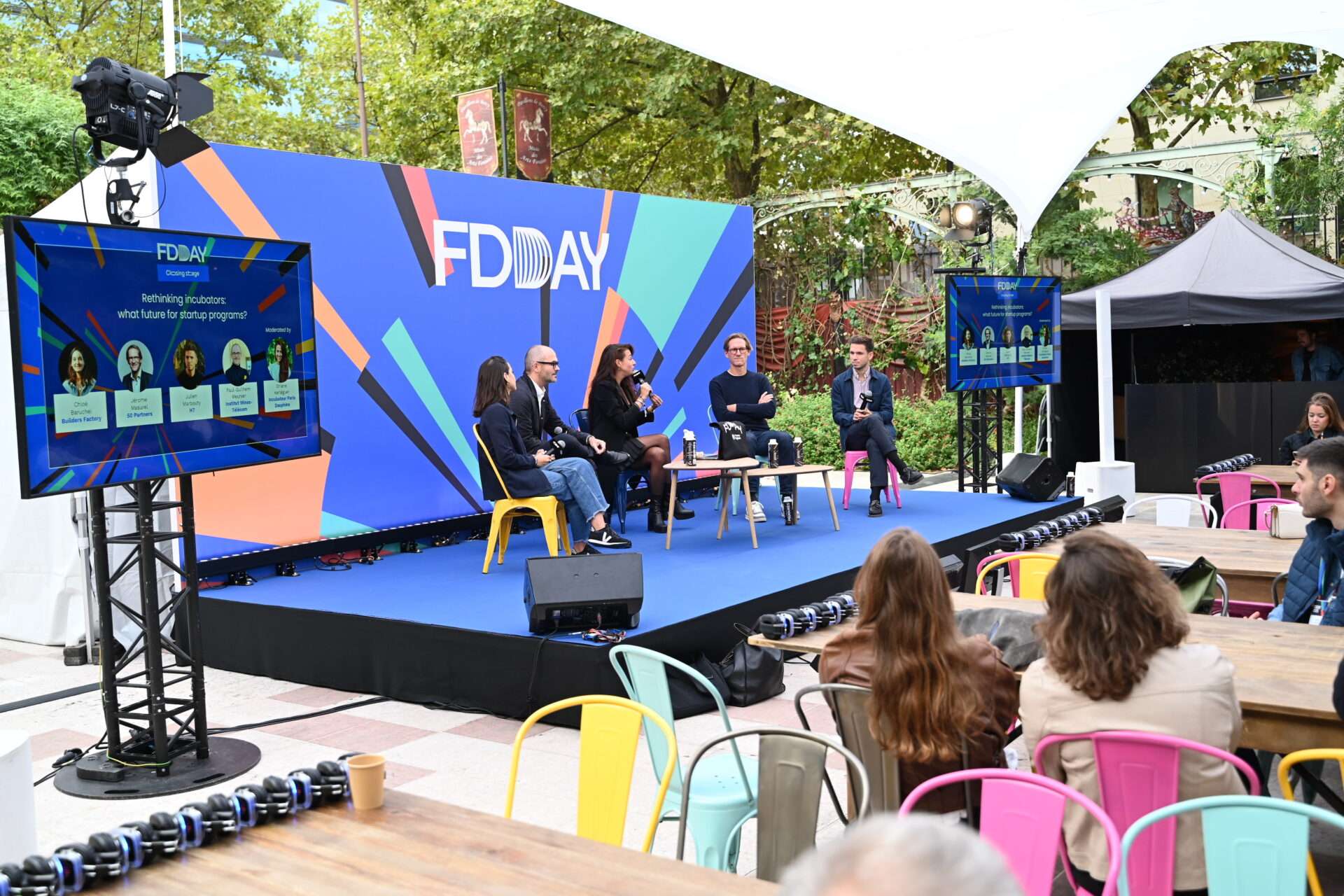Julien Marbouty, directeur de H7, a participé au FDDay dans le cadre d’une table ronde intitulée “Repenser les incubateurs : quel est le futur de l’accompagnement des startups ?”, aux côtés de plusieurs acteurs de l’écosystème : Oriane Kerléguer (Incubateur Paris-Dauphine), Chloé Baruchel (Builders Factory), Paul-Guilhem Meunier (Institut Mines-Télécom) et Jérôme Masurel (50 Partners).