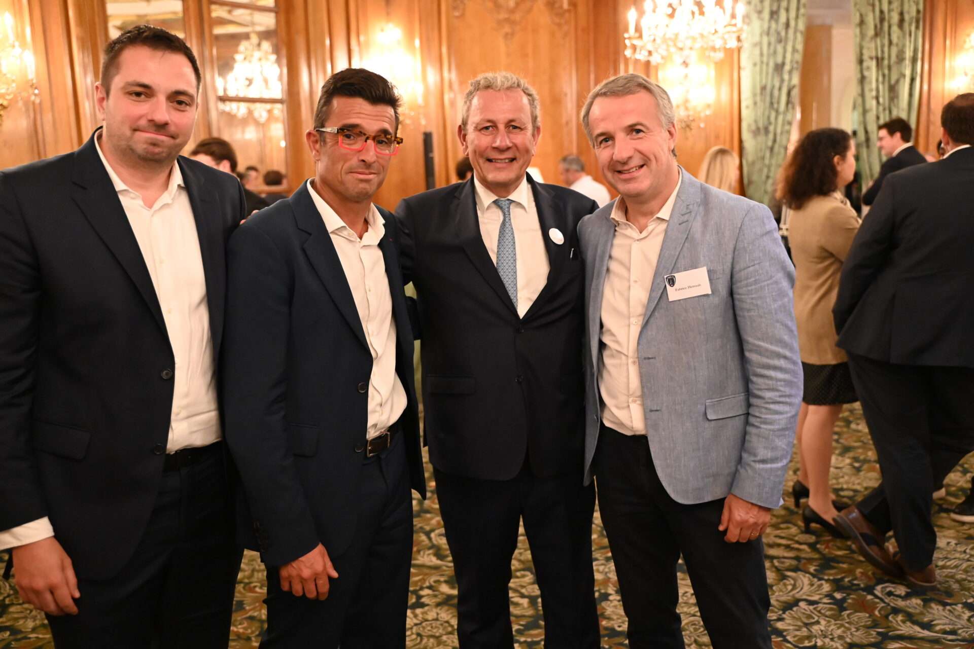 Fabrice Herrault, Directeur Général Délégué du Paris FC, et Alain Marty - Cercle Wine Business en mode networking 