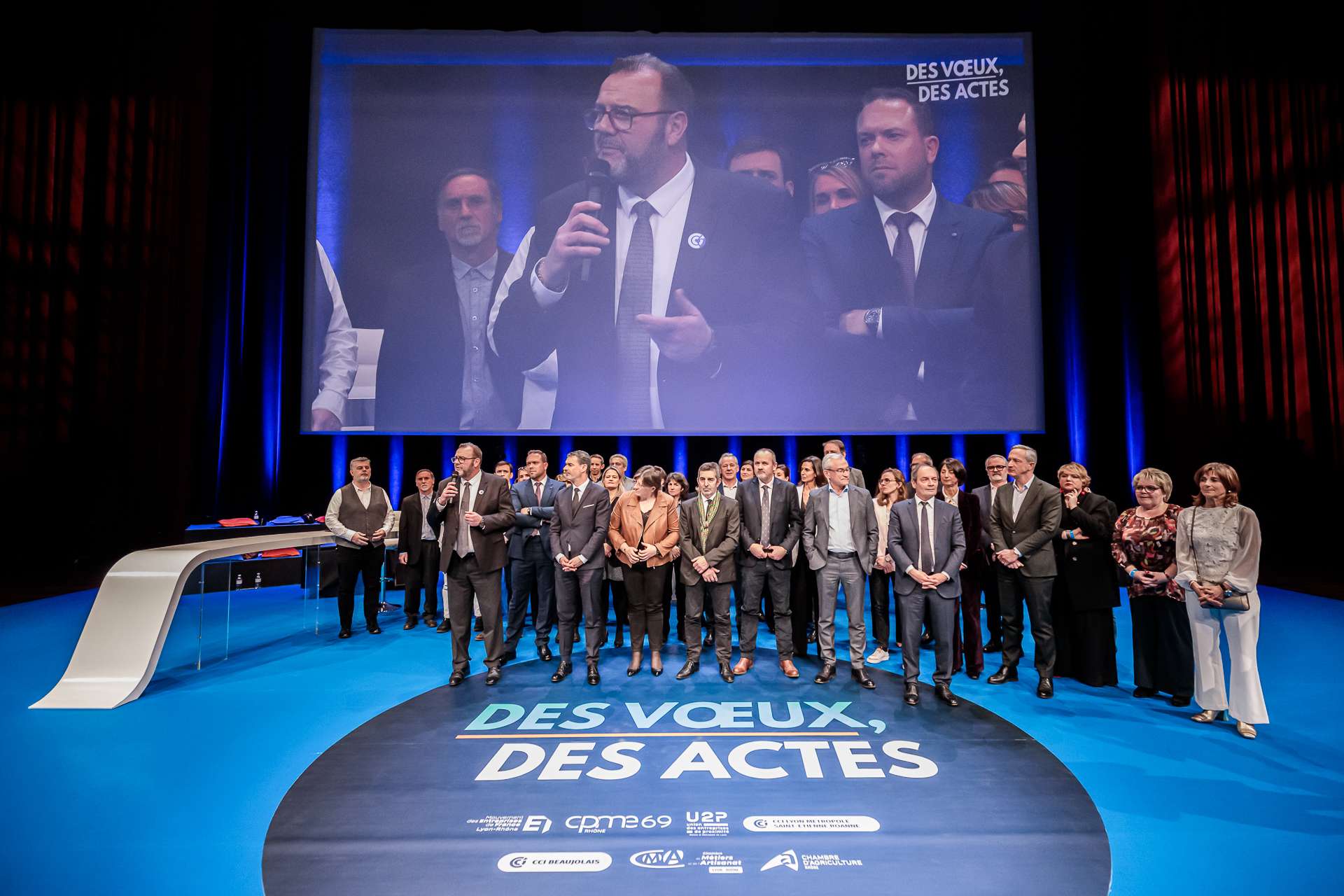 « DES VOEUX, ET DES ACTES » économie Rhône -Crédit : Brice Robert) : opération réussie 