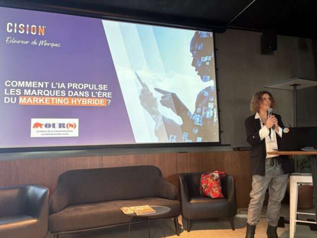 Cyndie Bettant (Cision) décrypte la sortie du tout-Paid et l’essor du marketing hybride à l’ère de l’IA, lors des Rendez-Vous Médias 2026 Cyndie Bettant (Cision) décrypte la sortie du tout-Paid et l’essor du marketing hybride à l’ère de l’IA, lors des Rendez-Vous Médias 2026