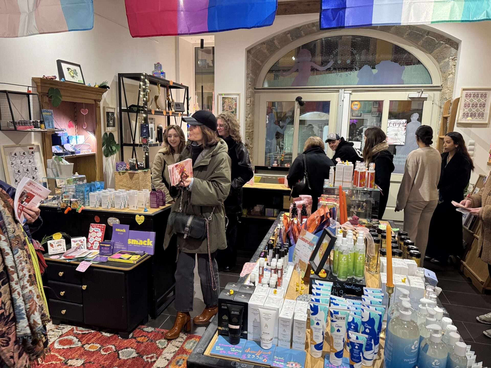 Love Shop (Dé)boutonné•e•s Lyon | Sex-shop | Sex shop | Boutique érotique