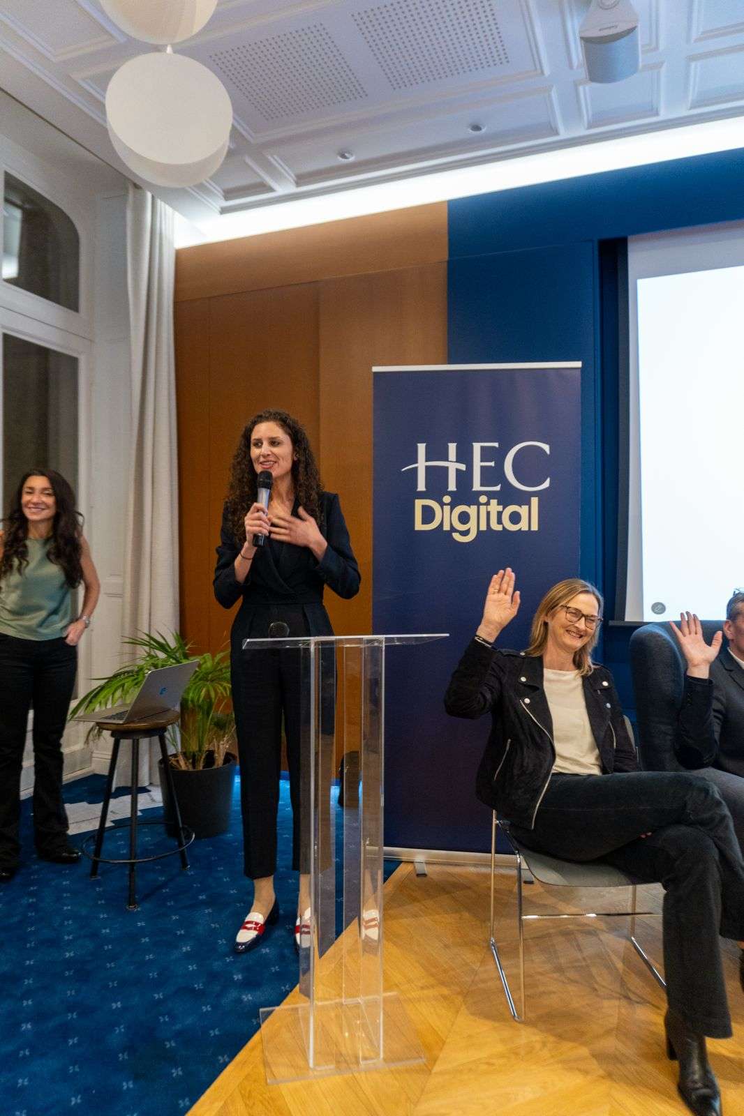 Populence Academy mise sur l’hospitalité professionnelle pour accélérer la décision commerciale