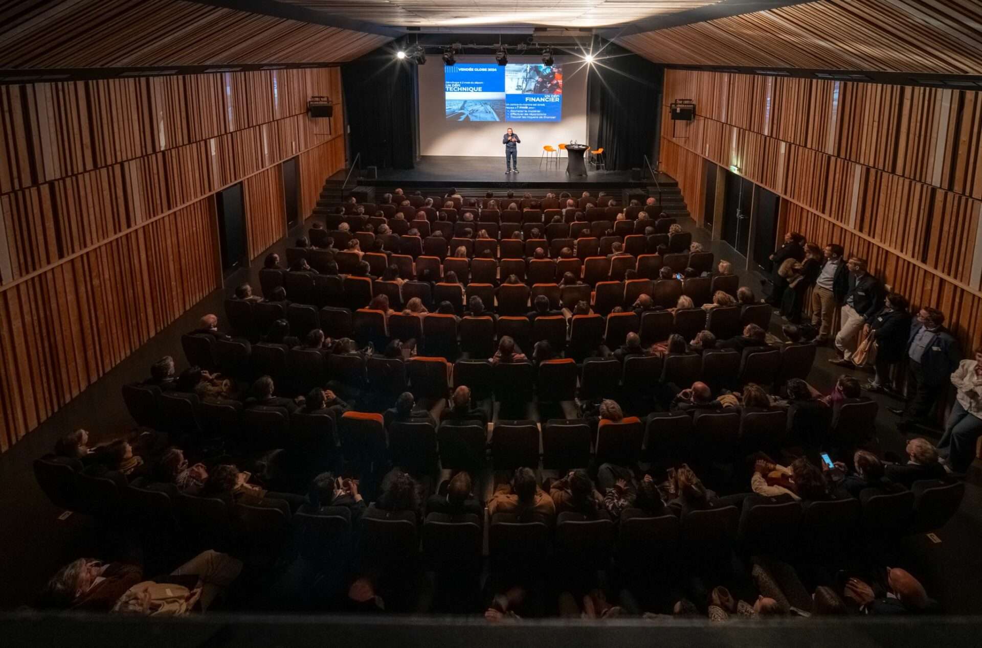 Romain Attanasio, skipper du Vendée Globe, lors de l’inauguration du nouveau Château de Montchat à Lyon le 9 mars