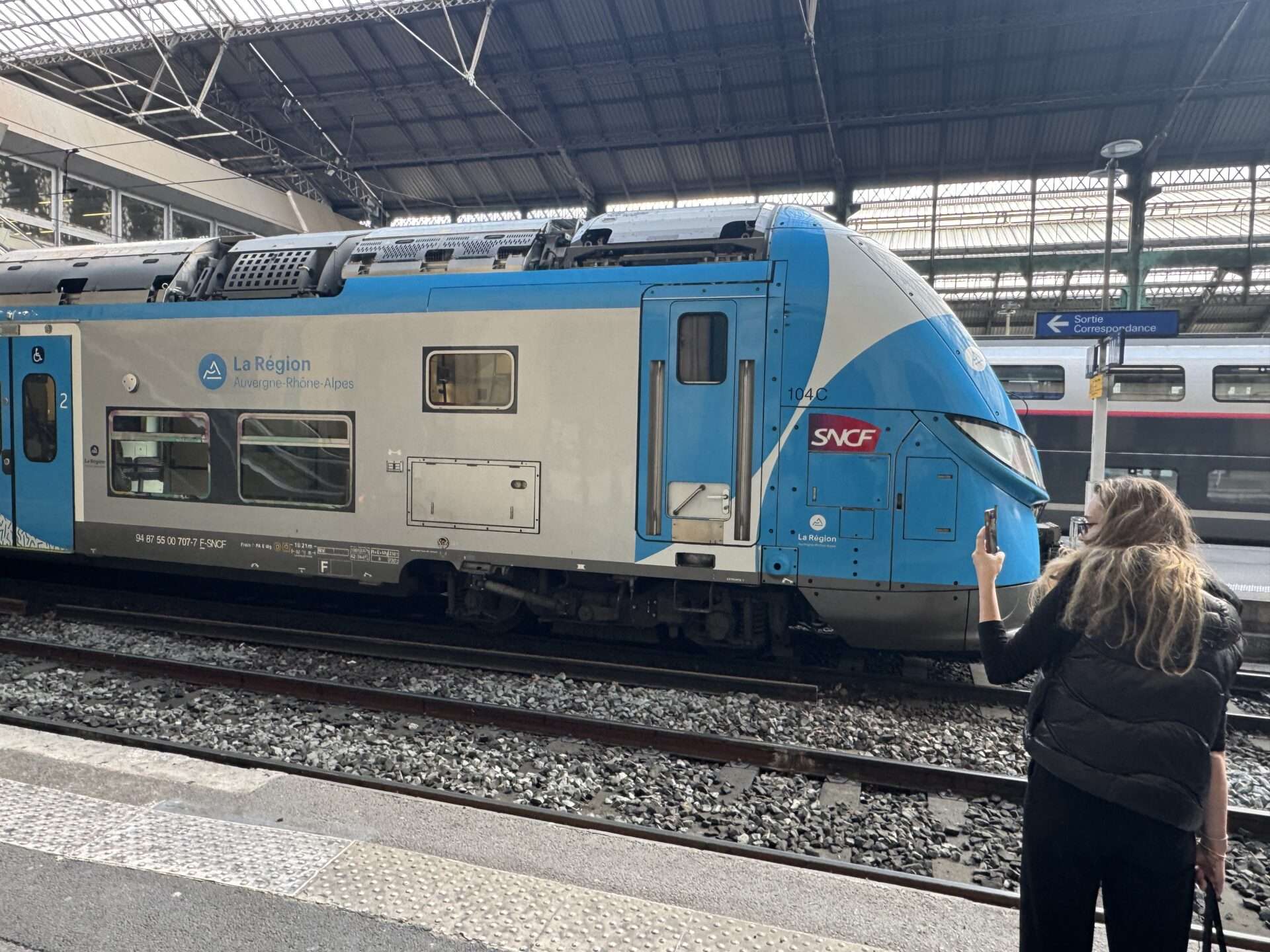 TER saturation la région déploie 29 rames supplémentaires d’ici 2027