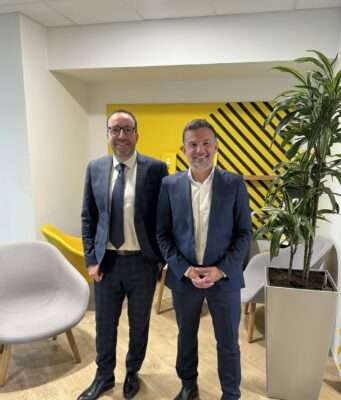 Bpifrance soutient 12 560 entreprises en Auvergne-Rhône-Alpes et révèle une économie à plusieurs vitesses Yvan Demars et Charles-Eric Baltoglu lors de la présentation du bilan d’activité 2025 de Bpifrance en Auvergne-Rhône-Alpes, à Lyon, le 20 avril 2026