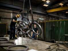 La Fabrique du Beau réunit artistes et industriels au cœur de l’économie régionale La Fabrique du Beau invite les entreprises industrielles à transformer leurs savoir-faire en œuvres d'art contemporaines