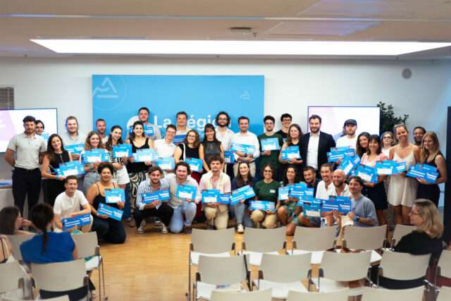 Cérémonie Lyon Auverboost 2026 ©Auvergne-Rhône-Alpes Orientation 17 Auverboost distingue 28 porteurs de projet lors d'une session lyonnaise qui bat son plein